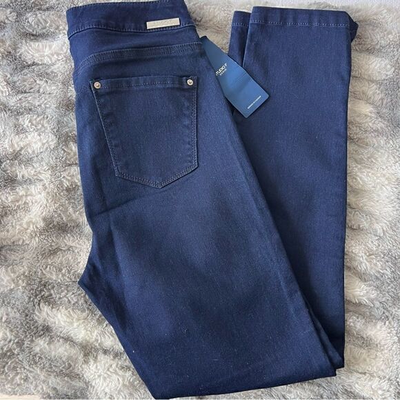 STUDIO F Colombian butt lifting Button Skinny Jeans. Size 6 US - Picture 5 of 11